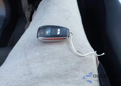 2020 Subaru Outback Premium z USA, uszkodzony, nr VIN 4S4BTAEC1L3125256